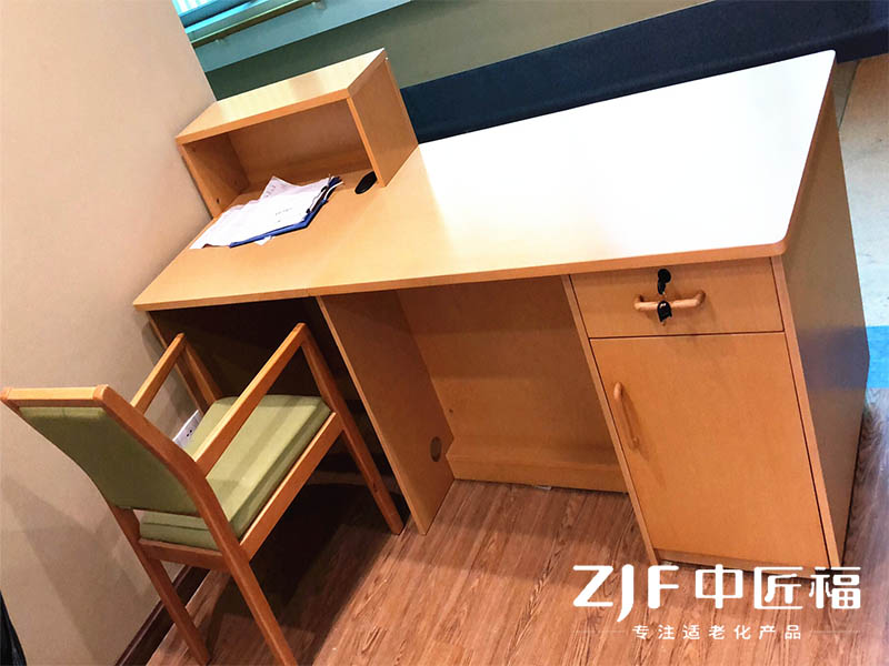 養老（lǎo）家具