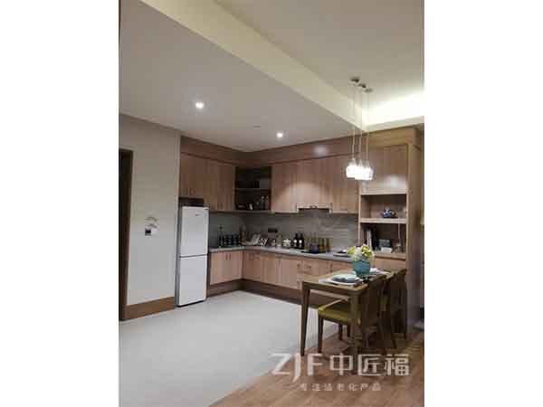 居家養（yǎng）老