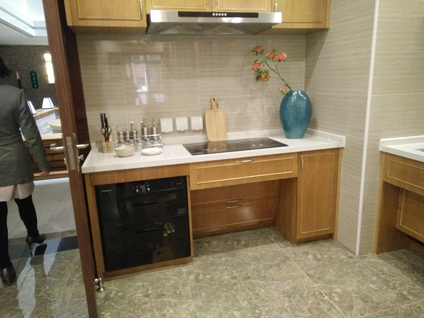 適（shì）老化廚房