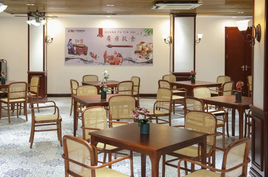 老人（rén）餐廳