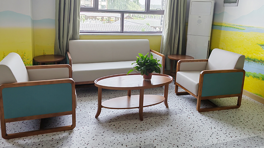 養老院沙發