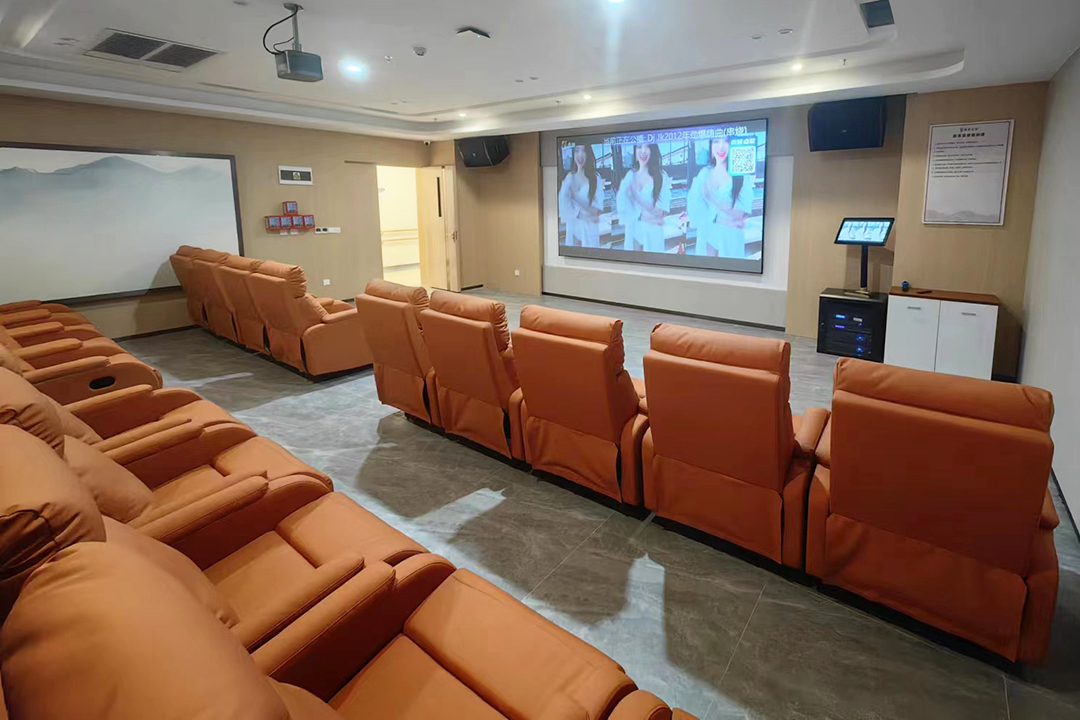 養老院影音室
