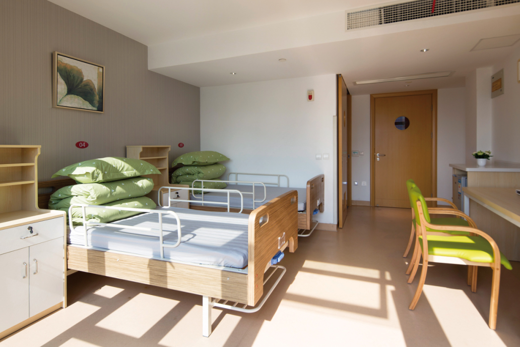 雙人護理（lǐ）間